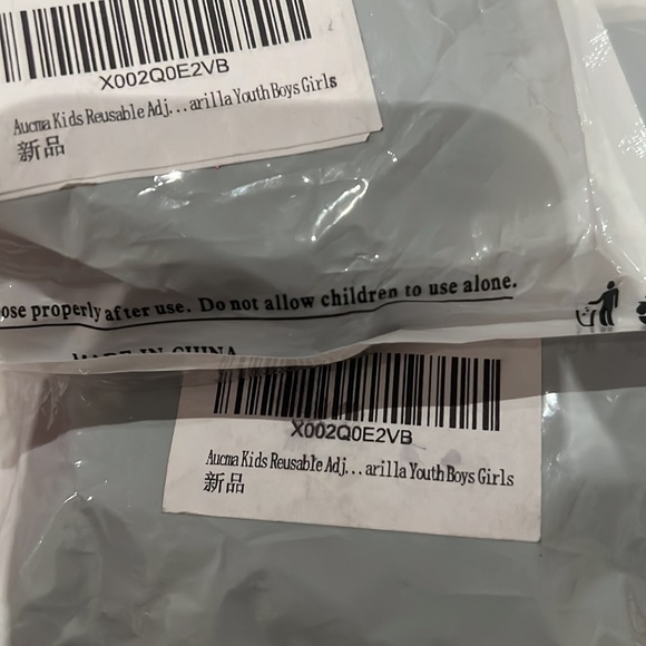 NWT Packs of Black Masks - Picture 2 of 2